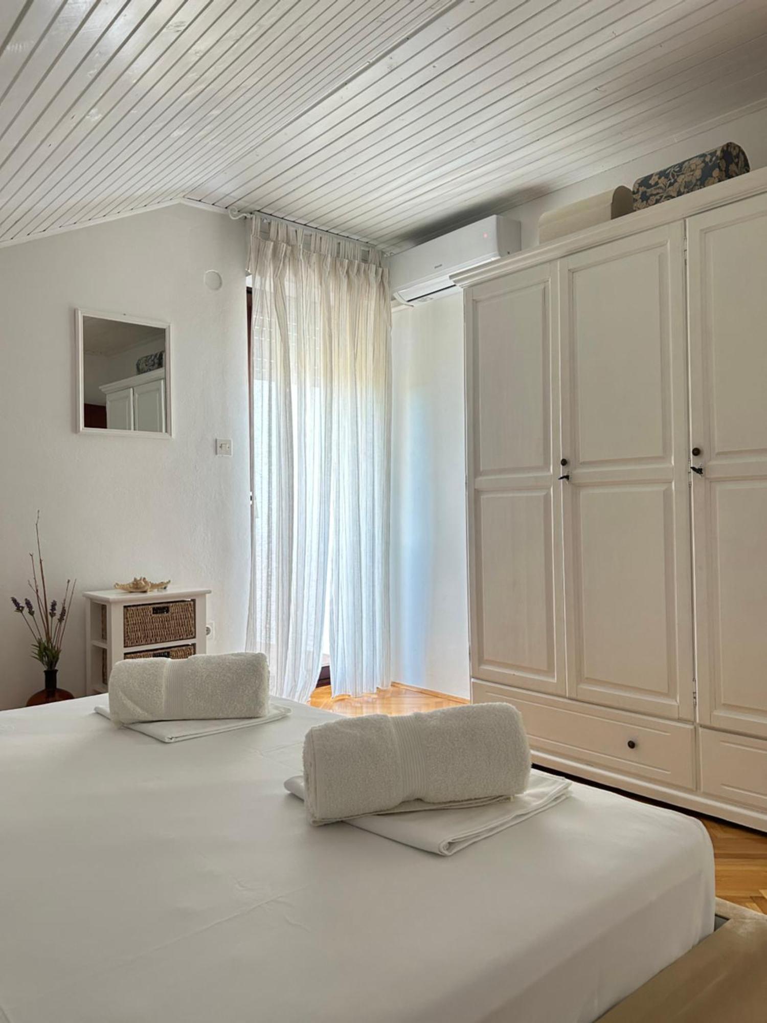 Holiday Home Villa Emma Debeljak Eksteriør bilde